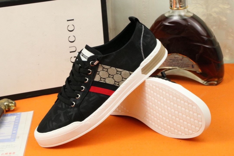 Gucci Casual Shoes